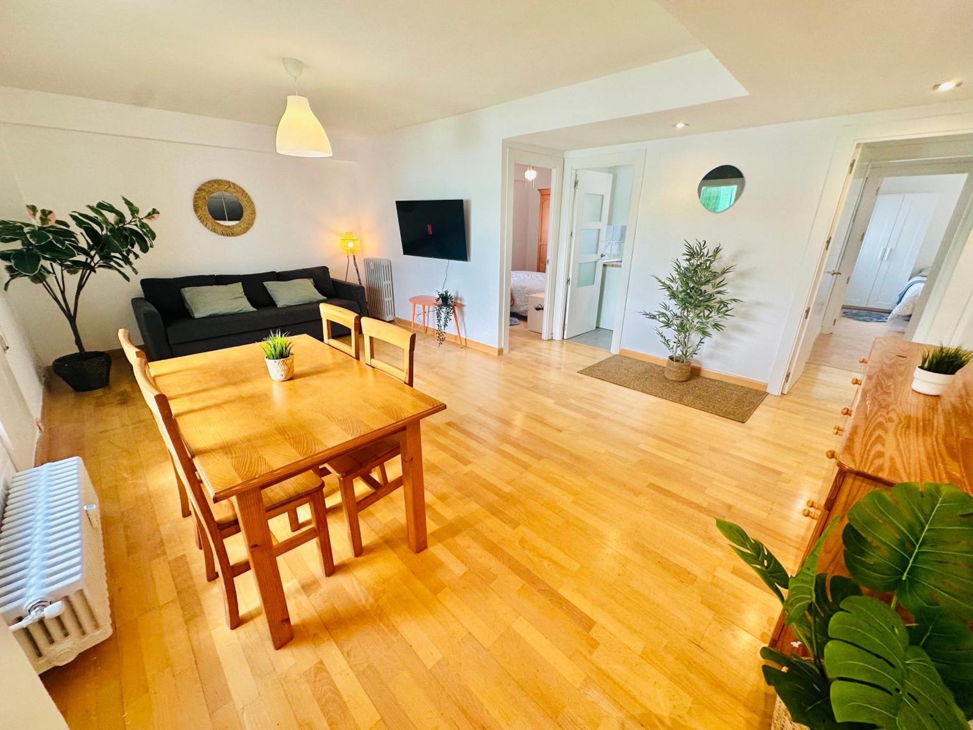 Apartamento La Ibiza Del Pilar Zaragoza Exterior foto